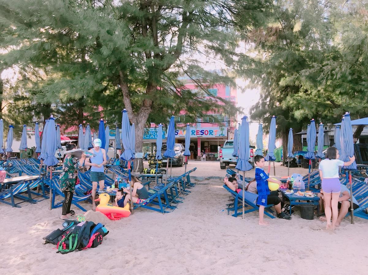 七岩山姆度假酒店 外观 照片
